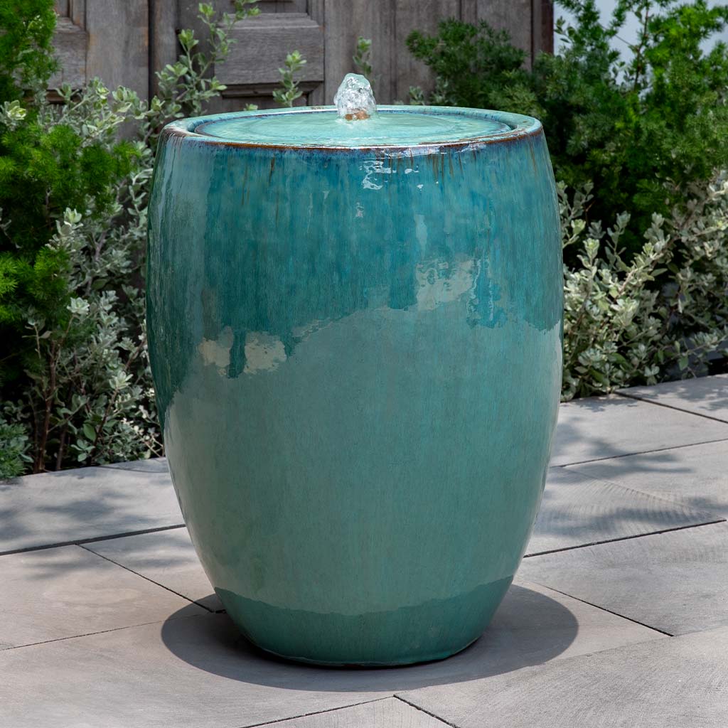 Casco Fountain outdoor fountain in Sea Green