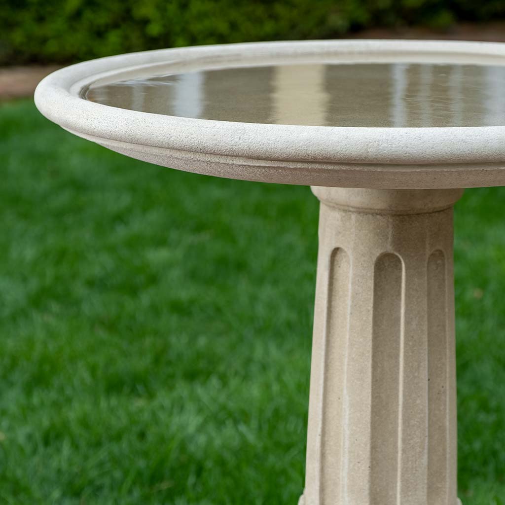 Garnier Birdbath additional view