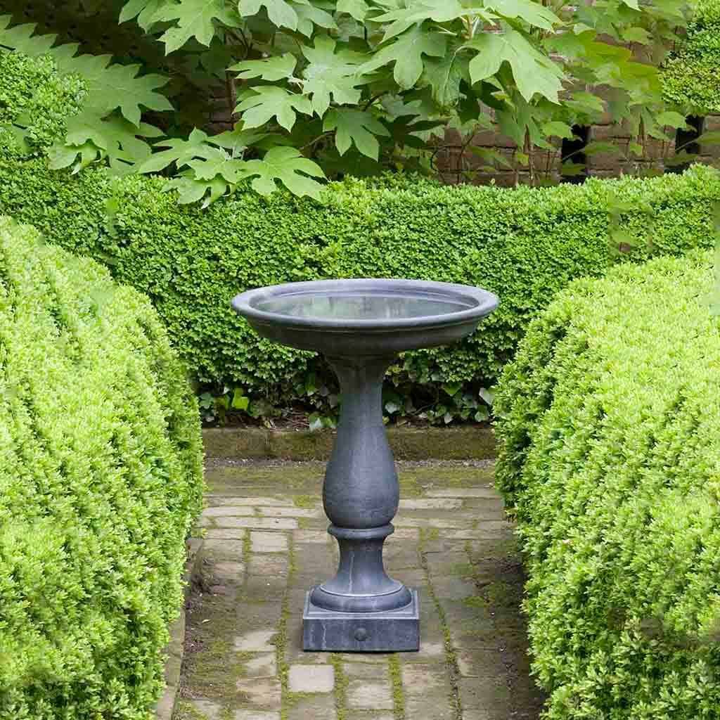 Williamsburg Candlestand Birdbath in Nero Nuovo finish
