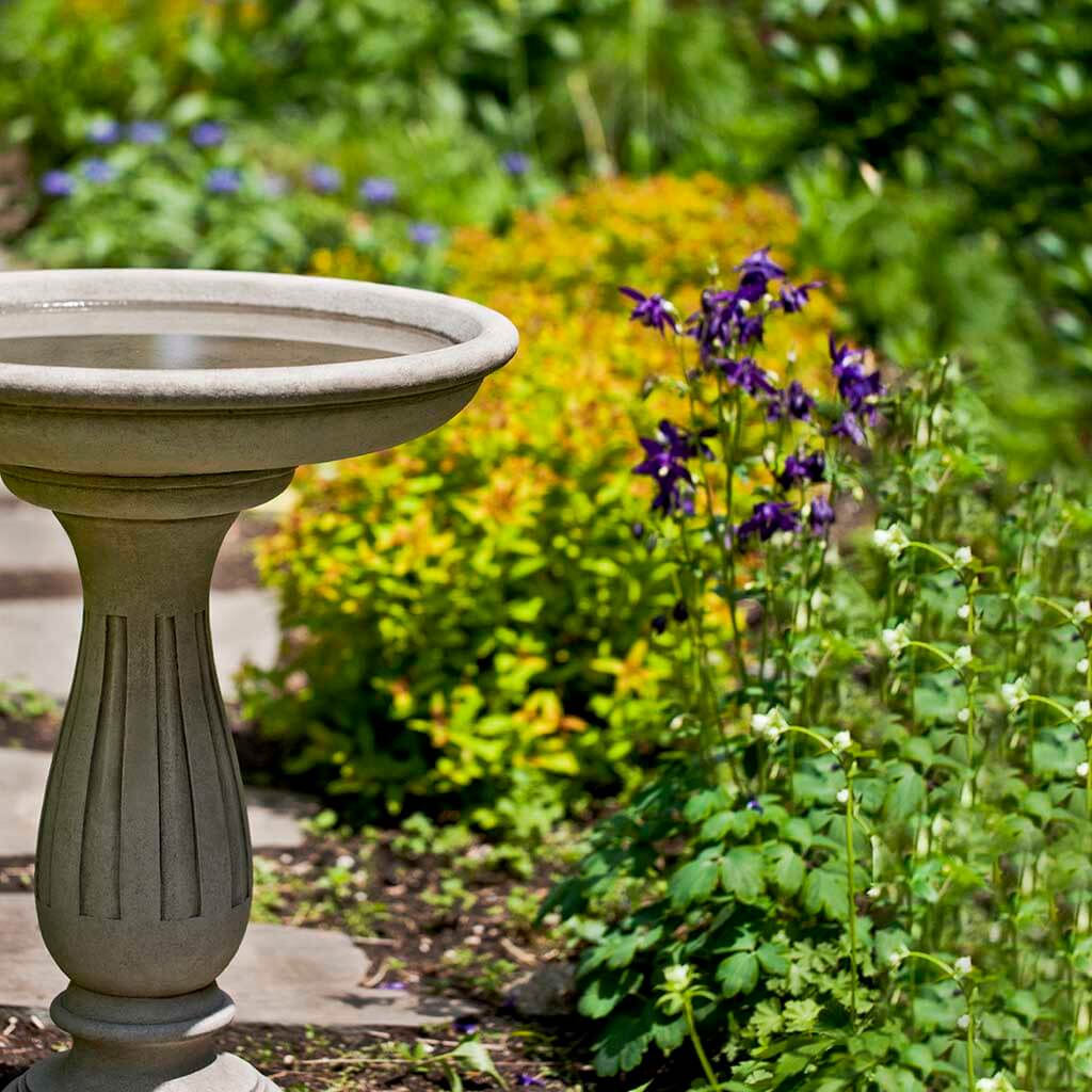 Wyndmoor Birdbath additional view