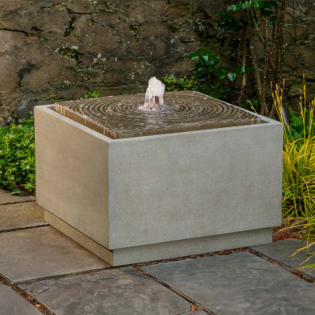 Onda Fountain, Square outdoor fountain in Greystone