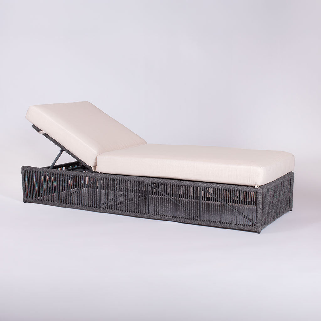 Saranac Chaise Lounge in Canvas finish