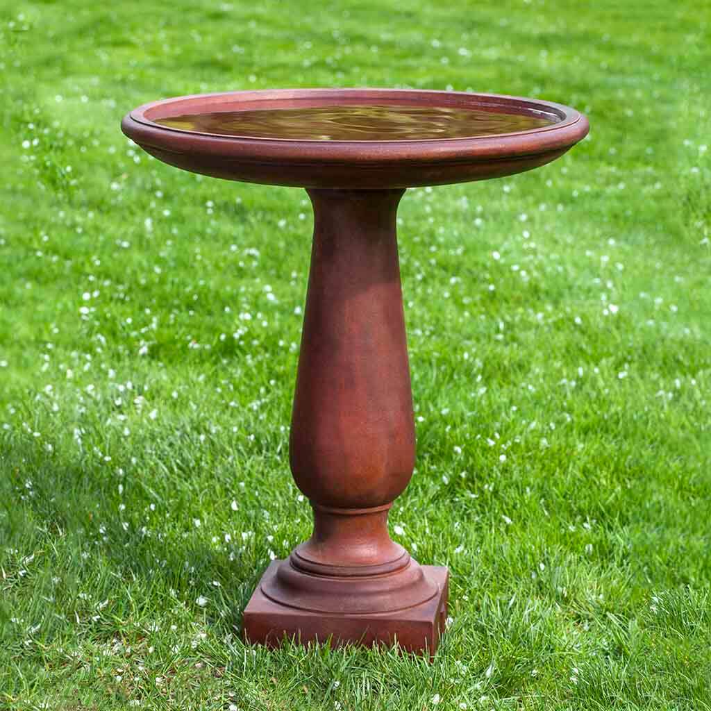 Westbury Birdbath in Ferro Rustico Nuovo finish