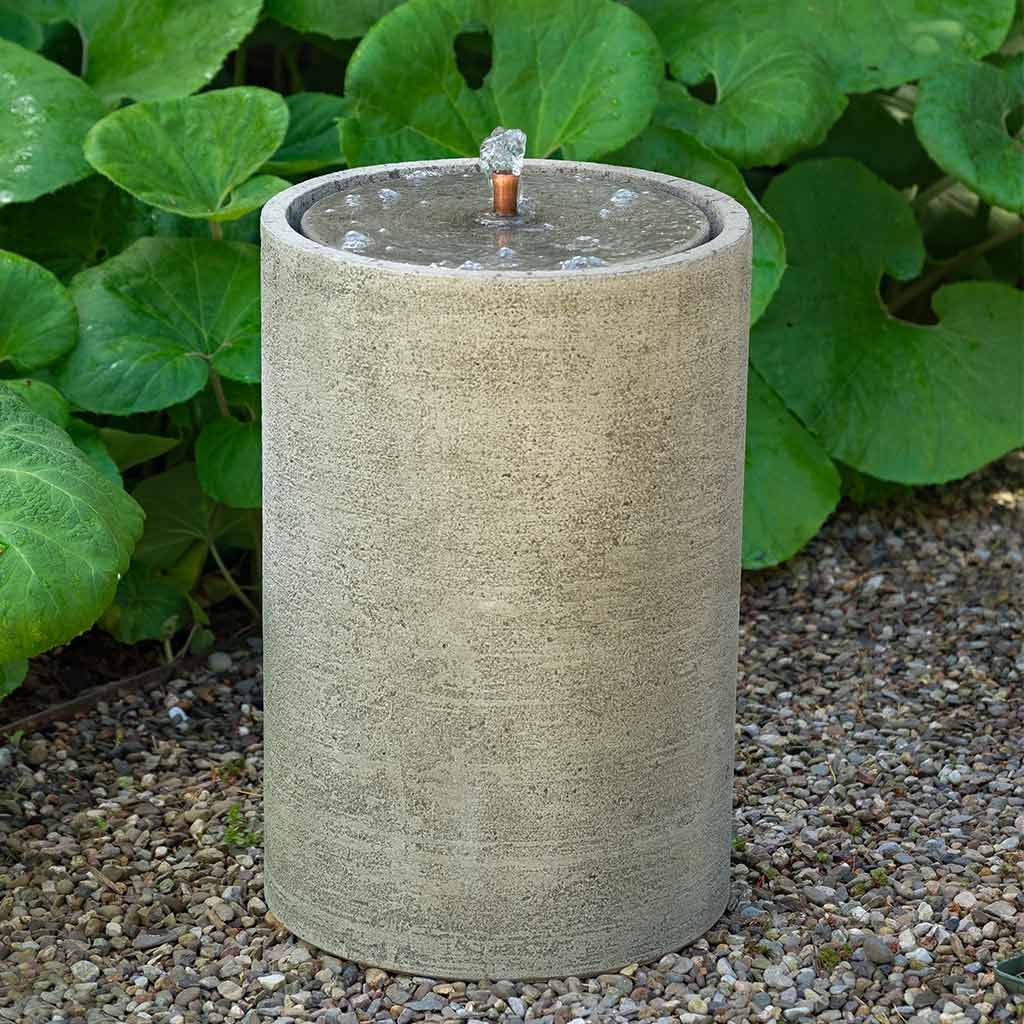 Salinas Fountain - Tall outdoor fountain
